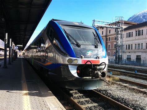 trav ivrea|Treno Torino → Ivrea 